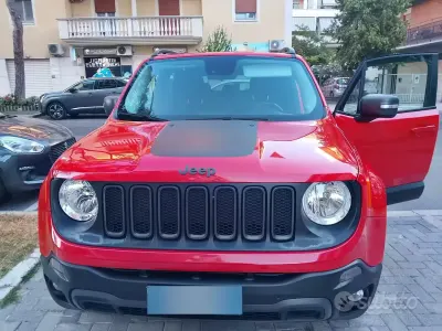Usata Jeep Renegade Trailhawk 170 CV (125 kW) 2016 SUV