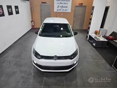 Usata VW Polo 75 CV (55 kW) 2016 Bianco Berlina