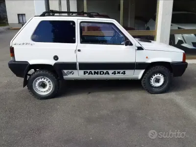 Usata Fiat Panda 4x4 Trekking 54 CV (39 kW) 1998 Utilitaria