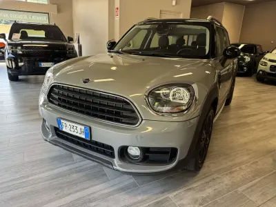 Usata Mini Cooper Countryman 136 CV (100 kW) 2018 Grigio SUV