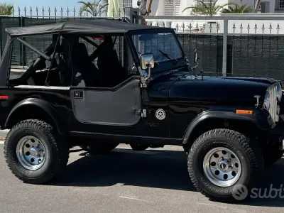 Usata Jeep CJ 1982 Nero SUV