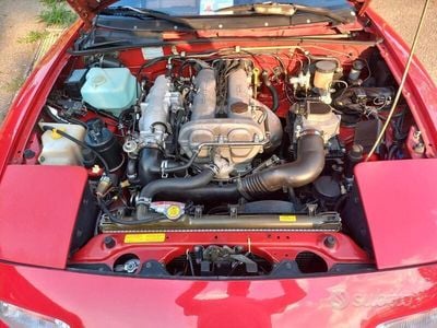 Usata Mazda MX5 116 CV (85 kW) 1990 Rosso Cabrio