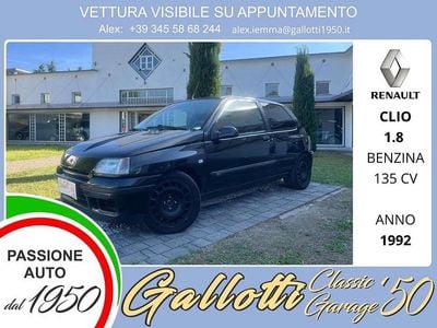 Usata Renault Clio 135 CV (99 kW) 1992 Grigio Utilitaria