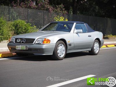 Usata Mercedes SL280 231 CV (169 kW) 1992 Argento Cabrio