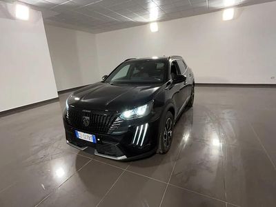 Usata Peugeot 2008 Allure 100 CV (73 kW) 2025 Nero perla  metallizzato SUV