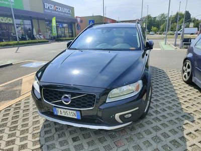 usata Volvo XC70 XC702.4 d4 Momentum awd 181cv geartronic