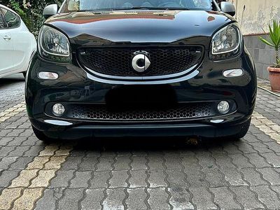 Usata Smart ForFour 71 CV (52 kW) 2016 Nero Utilitaria