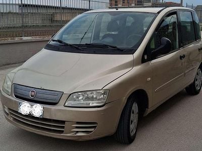 Usata Fiat Multipla Emotion 120 CV (88 kW) 2008 Oro Monovolume