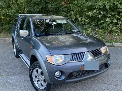 Usata Mitsubishi L200 136 CV (100 kW) 2008 Grigio Pick-up