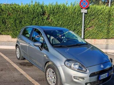 Usata Fiat Punto Easy 77 CV (56 kW) 2012 Grigio Utilitaria
