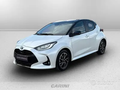Usata Toyota Yaris Hybrid Style 116 CV (85 kW) 2022 Bianco Berlina
