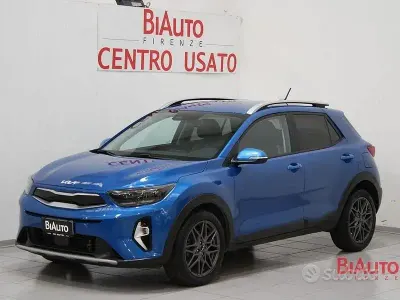 Usata Kia Stonic 100 CV (73 kW) 2023 Blu SUV