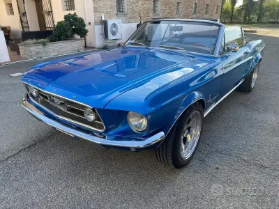 Usata Ford Mustang 1960 Blu Cabrio