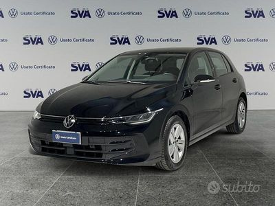 Usata VW Golf VIII Life 116 CV (85 kW) 2025 Nero Berlina
