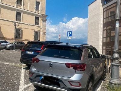 Usata VW T-Roc 110 CV (80 kW) 2023 Grigio SUV