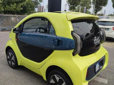 Usata XEV Yoyo 7 kW (10 CV) 2024 Giallo Utilitaria