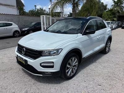 Usata VW T-Roc Advance 115 CV (84 kW) 2019 Bianco SUV