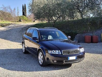 Usata Audi A4 180 CV (132 kW) 2002 Blu Station wagon