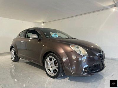 Usata Alfa Romeo MiTo Premium 106 CV (77 kW) 2011 Marrone Utilitaria