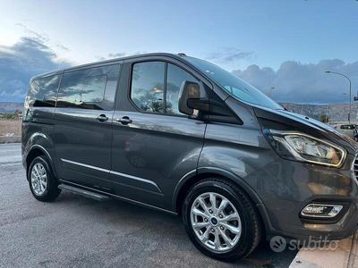 Ford Tourneo Custom