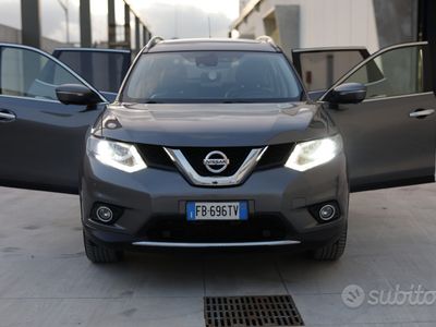 Grigio Usata 2016 Nissan X-Trail Tekna SUV | 13.700 € (Buon prezzo)