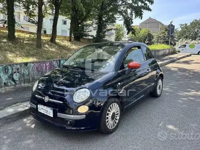 Usata Fiat 500 Lounge 69 CV (50 kW) 2011 Bluazzurro Utilitaria