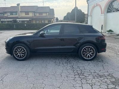 Usata Porsche Macan 252 CV (185 kW) 2018 Nero SUV