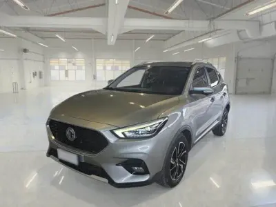 Usata MG ZS Luxury 111 CV (81 kW) 2022 Grigio SUV