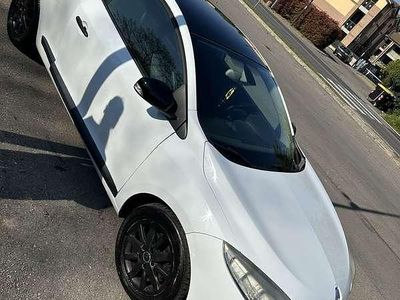 Usata Renault Mégane Dynamique 103 CV (75 kW) 2010 Berlina