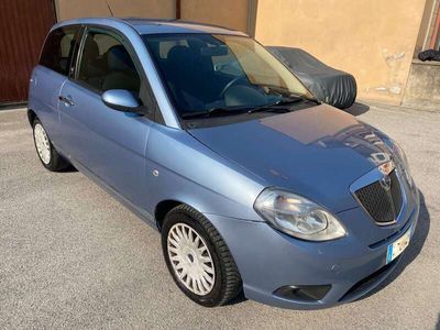 usata Lancia Ypsilon 1.3 mjt 16v Oro 90cv