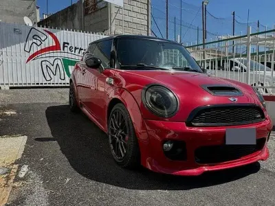 Begagnad Mini John Cooper Works 211 HK (155 kW) 2008 Halvkombi