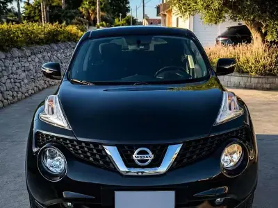 Usata Nissan Juke 110 CV (80 kW) 2017 Nero SUV