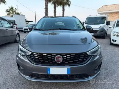 Usata Fiat Tipo Lounge 120 CV (88 kW) 2018 Blu Station wagon