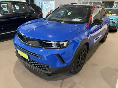 Usata Opel Mokka GS Line 101 CV (74 kW) 2021 Blu/azzurro SUV