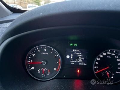 Usata Kia Sportage 115 CV (84 kW) 2021 Bianco SUV