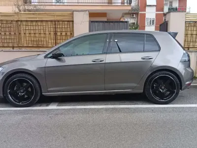 Usata VW Golf VII Comfortline 122 CV (89 kW) 2013 Berlina