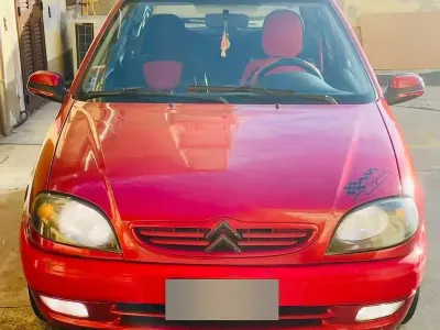 Usata Citroën Saxo 60 CV (44 kW) 2002 Rosso Utilitaria