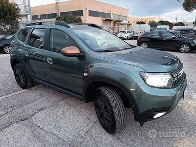 Usata Dacia Duster Extreme 101 CV (74 kW) 2023 Verde SUV
