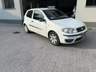 Usata Fiat Punto 2004 Bianco Utilitaria