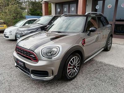 Begagnad Mini John Cooper Works Countryman 231 HK (169 kW) 2017 Guld SUV