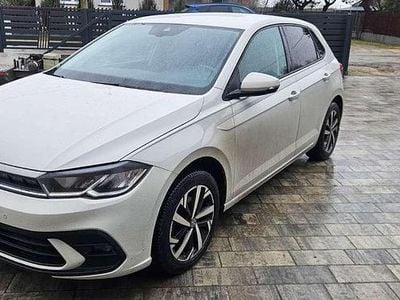 Usata VW Polo Style 110 CV (80 kW) 2023 Ascot grey Utilitaria