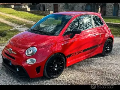 Occasion Abarth 595 Pista 160 PK (117 kW) 2018 Rood Sedan