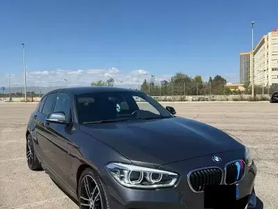 Usata BMW 118 Efficient Dynamics 150 CV (110 kW) 2018 Grigio Utilitaria