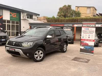 Usata Dacia Duster Prestige 114 CV (83 kW) 2019 Grigio SUV