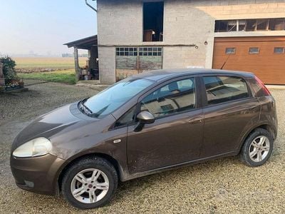 Usata Fiat Grande Punto 2009 Marrone Utilitaria