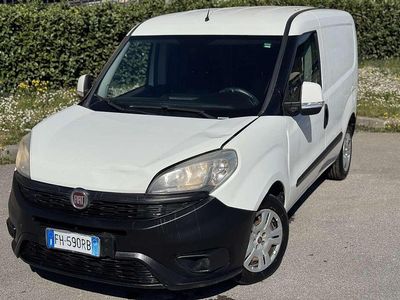 Usata Fiat Doblò Active 95 CV (69 kW) 2017 Bianco Monovolume