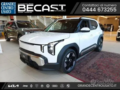 Nuova Kia EV2 Earth 106 kW (145 CV) 2026 Bianco SUV