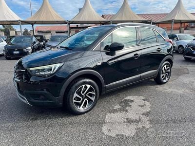 Usata Opel Crossland X 110 CV (80 kW) 2017 Nero SUV