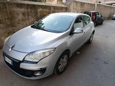 Usata Renault Mégane 110 CV (80 kW) 2012 Argento Berlina