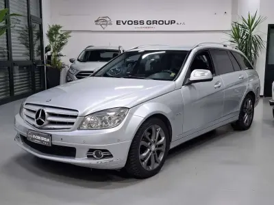 Usata Mercedes C220 Avantgarde 170 CV (125 kW) 2008 Grigio Station wagon